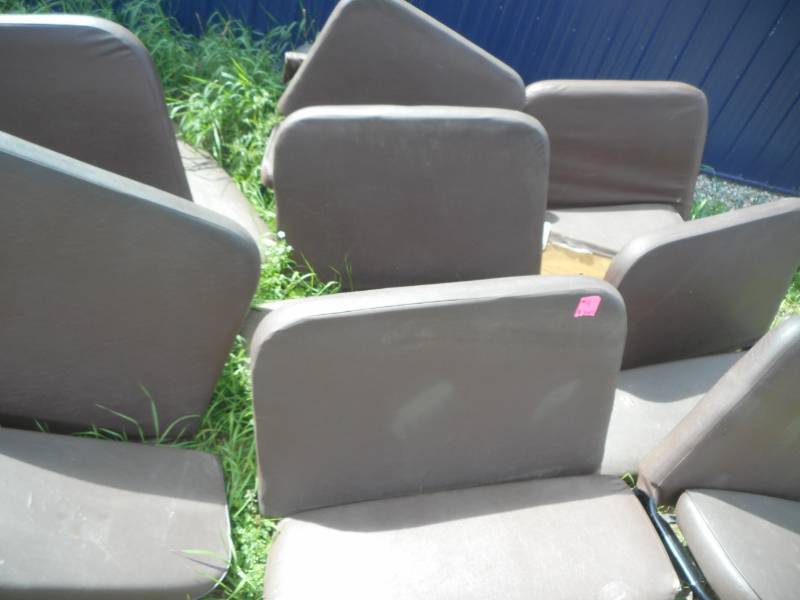 8 Bus Seats