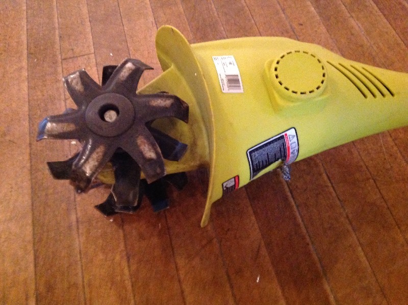 lot 20 image: Electric Tiller