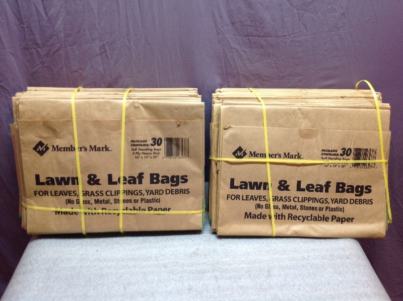 lot 59 image: Lawn & Leaf Bags