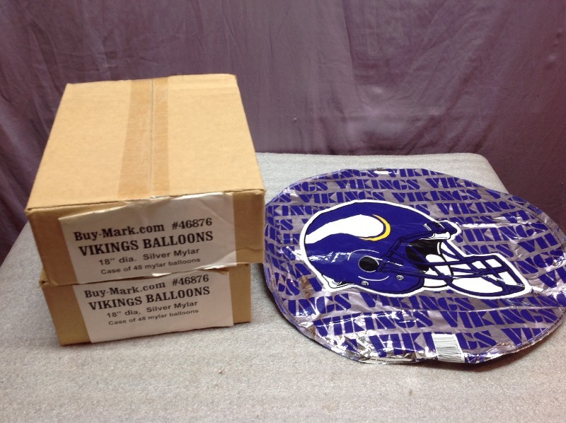 lot 63 image: MN Vikings Mylar Balloons