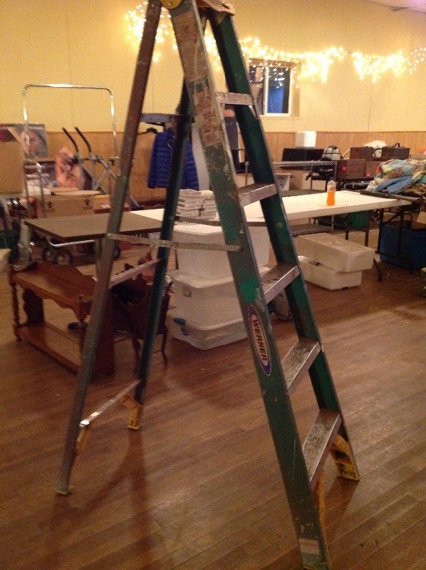 lot 78 image: 6 Werner Fiberglass Ladder