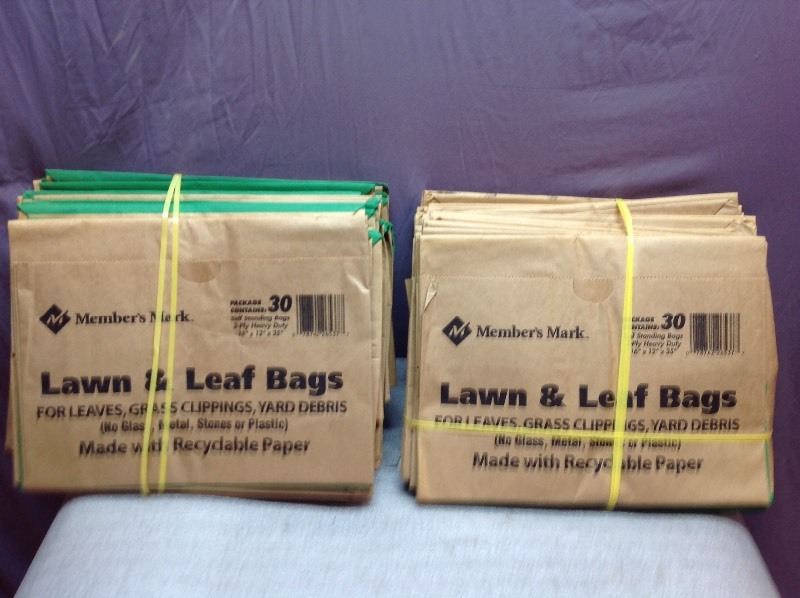 lot 84 image: Lawn & Leaf Bags