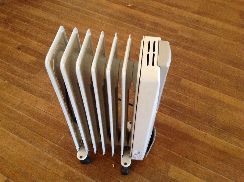 lot 97 image: Electric Heater