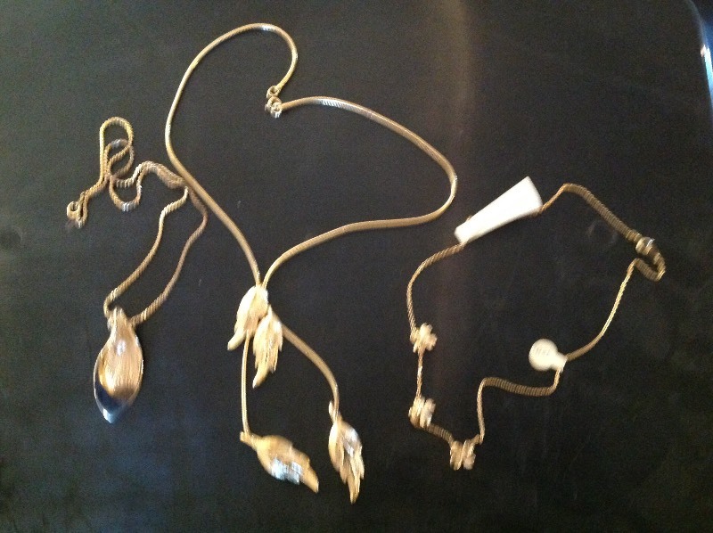 lot 204 image: 3 Gold Chains