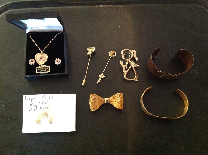 lot 211 image: Lapel Pins, Bracelets & Misc Jewelry