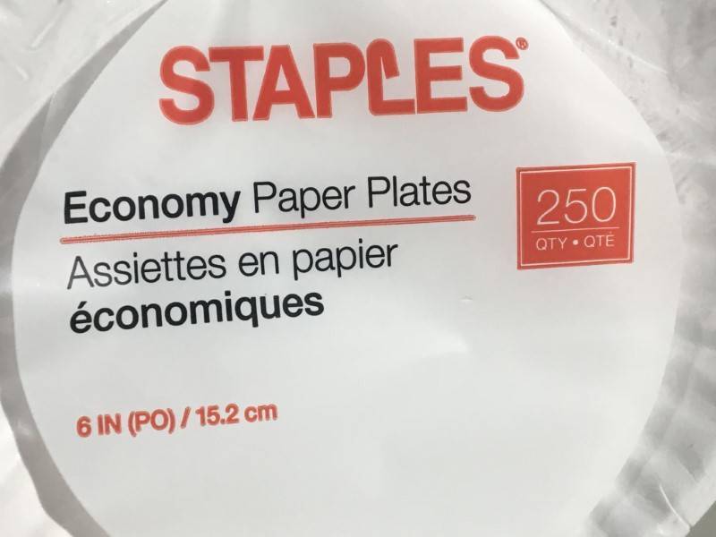 Staples Paper Plates