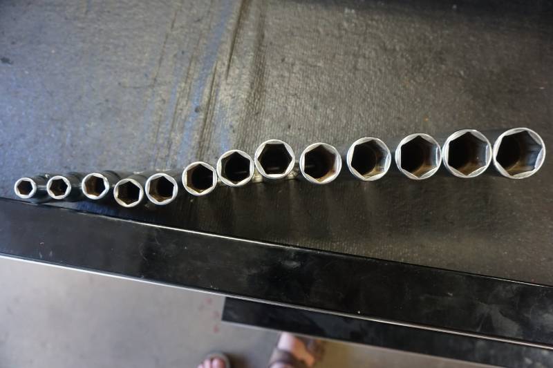 lot 14 image: Snap On Tools 13 PC Deep Impact Socket Set