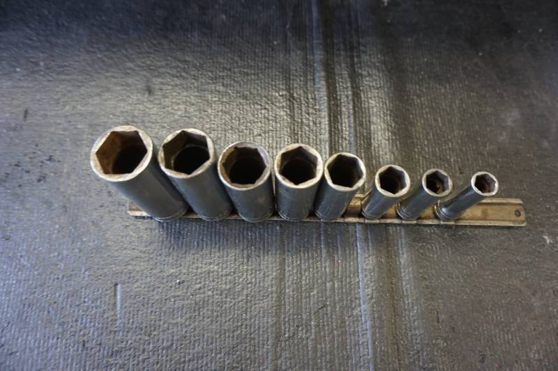 lot 26 image: Snap On Tools 8 PC Deep Socket Set