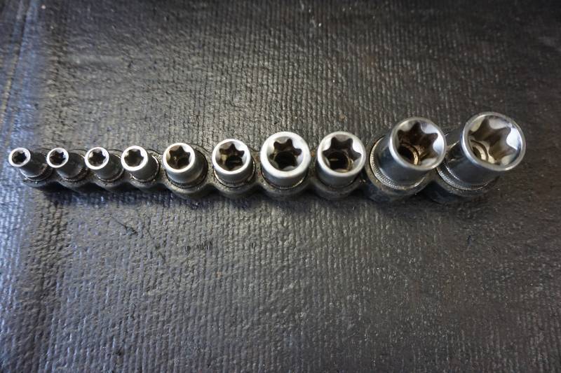 lot 34 image: ATD Brand 10 PC Star Head Driver Socket Set