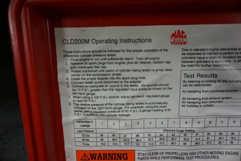 lot 132 image: Mac Tools Model CLD200M Differential Cylinder Pressure Test Kit With Case
