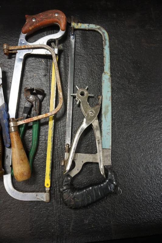 lot 170 image: Large Lot of Assorted Cutting Tools