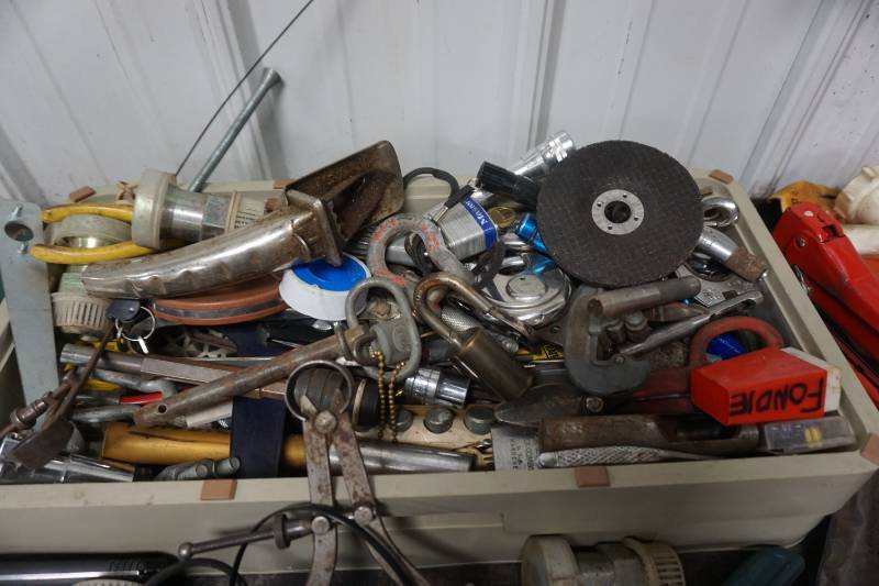 lot 211 image: Large Lot of Assorted Tools & Hardware