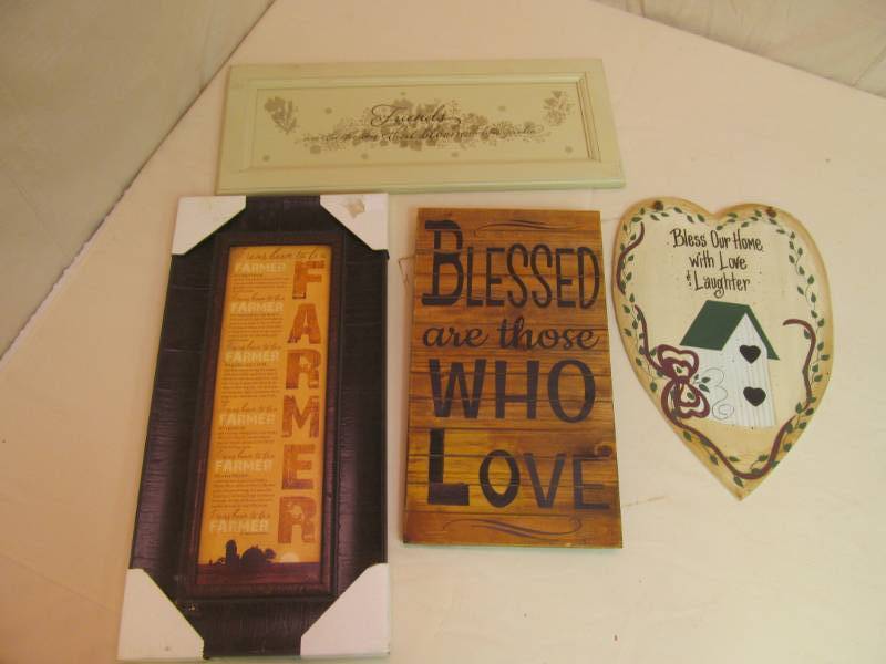 lot 30 image: wall dcor