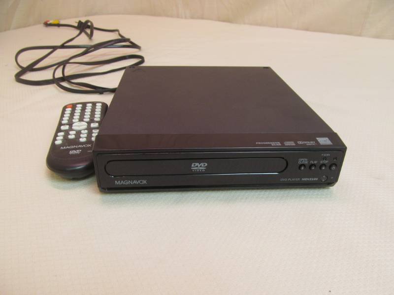 lot 45 image: Magnavox dvd player