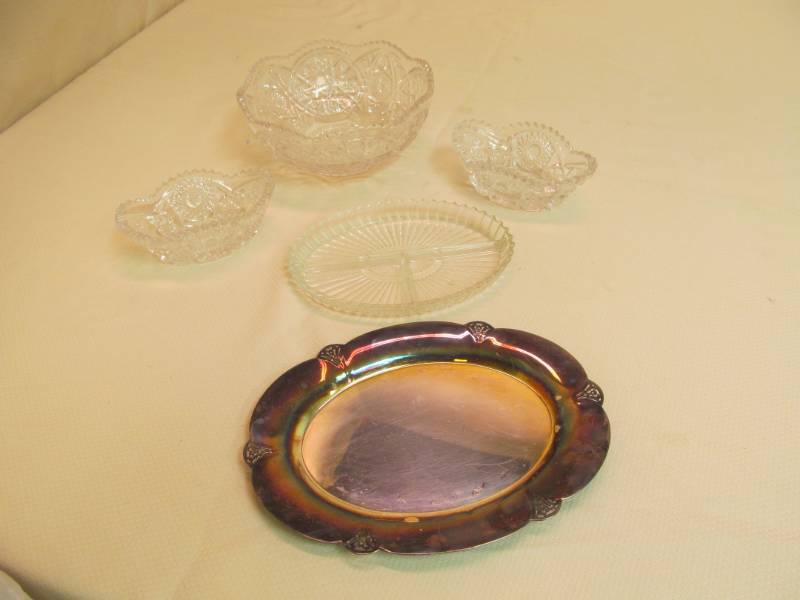 lot 117 image: cut glass dishes