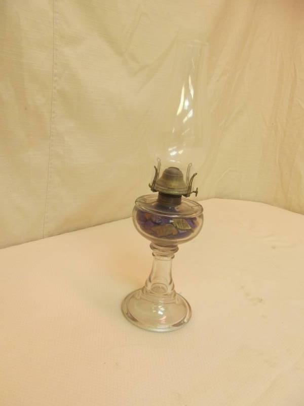 lot 122 image: vintage oil lamp