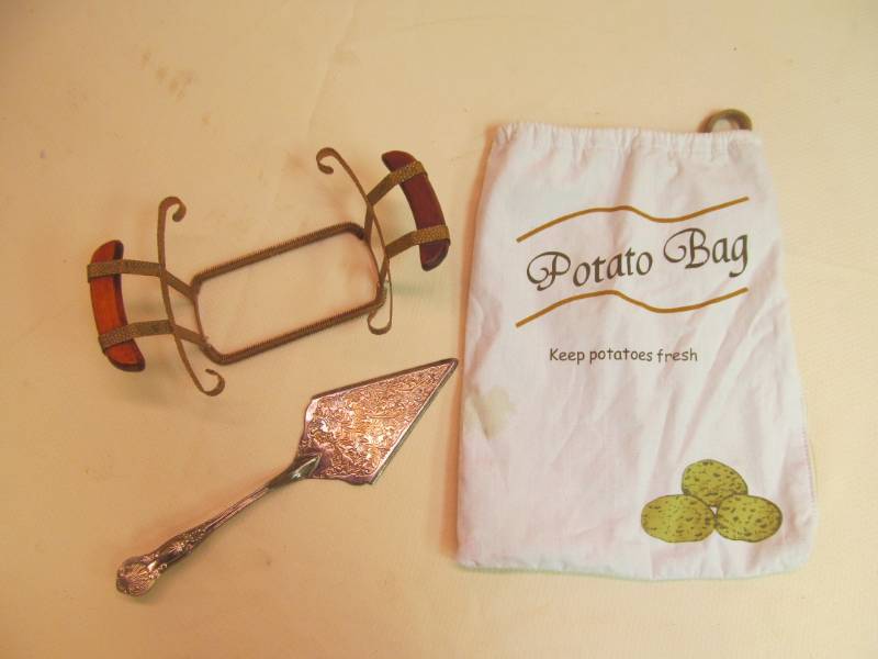 lot 144 image: vintage kitchen tools