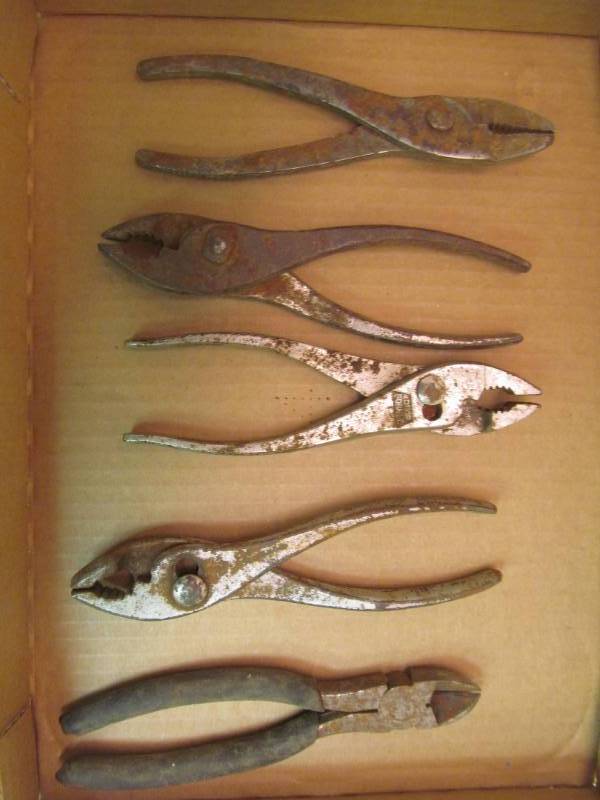 lot 145 image: tools