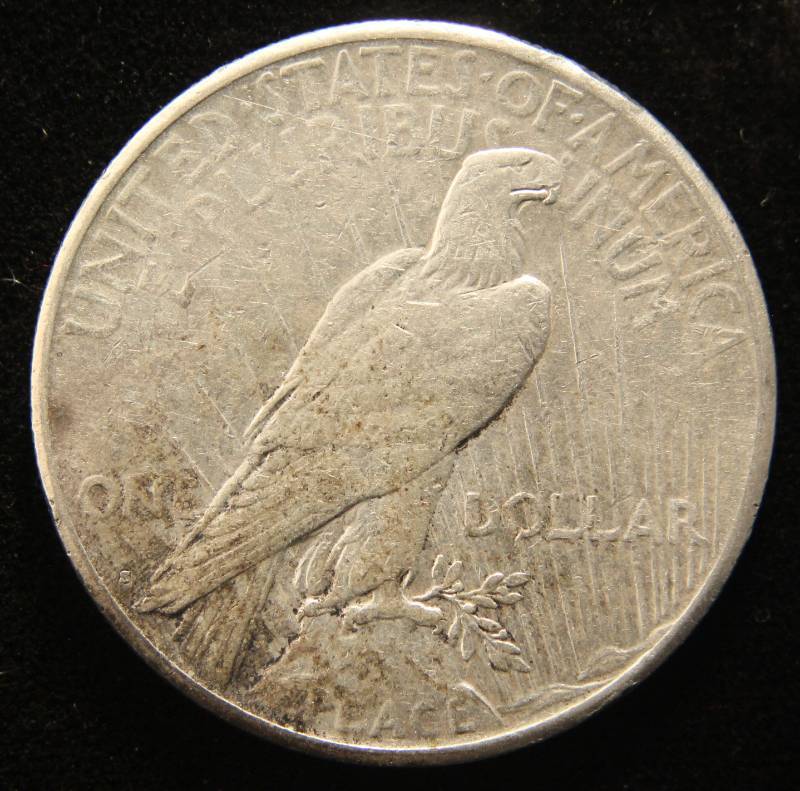 1924 PEACE SILVER DOLLAR