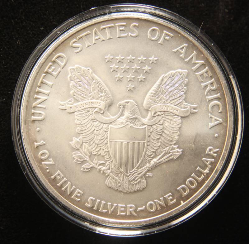 2003 AMERICAN SILVER EAGLE 1 TROY OZ. .999 FINE SILVER IN AIRTITE