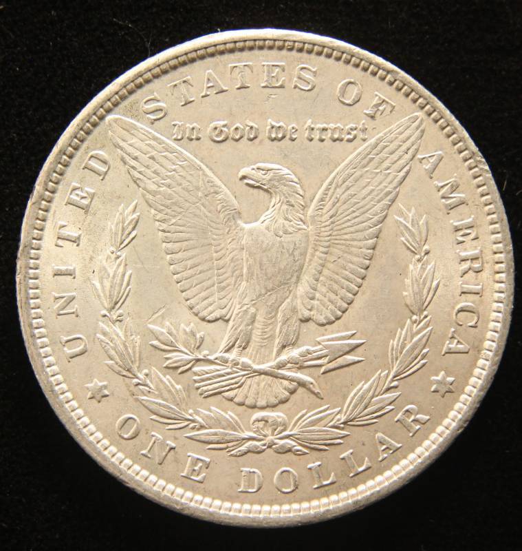 1900 MORGAN SILVER DOLLAR