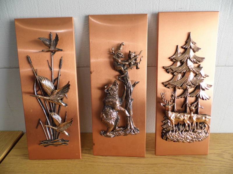 lot 10 image: Vintage Copper Wall Hangings