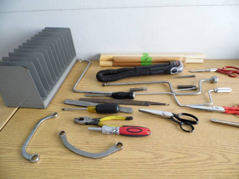 lot 14 image: Tools