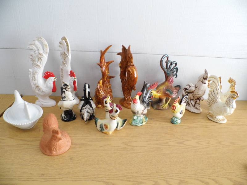 lot 30 image: Chickens - Roosters
