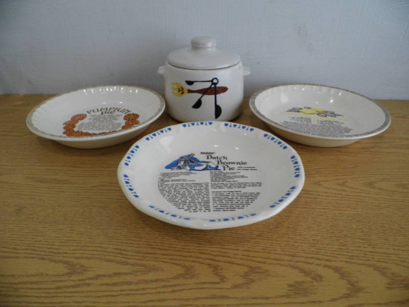 lot 47 image: Watkins Pie Plates - Covered Crock