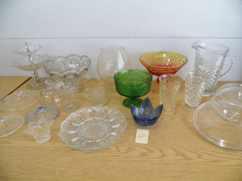 lot 60 image: Glassware - Lids