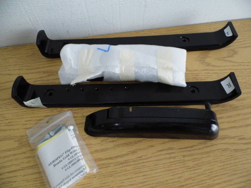 lot 109 image: AeroPeg Slide Out Highway Pegs