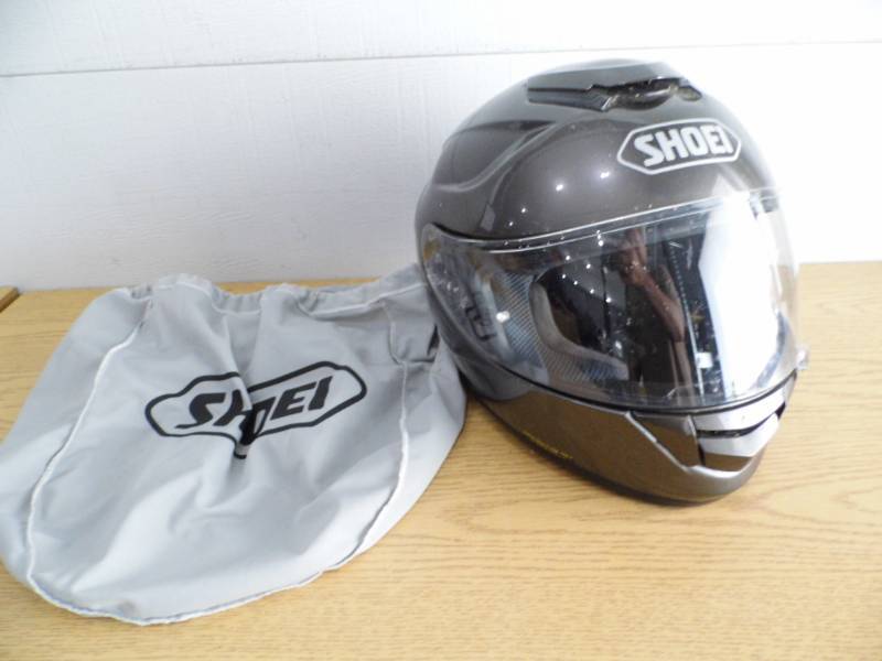lot 110 image: Shoei Helmet w Cover