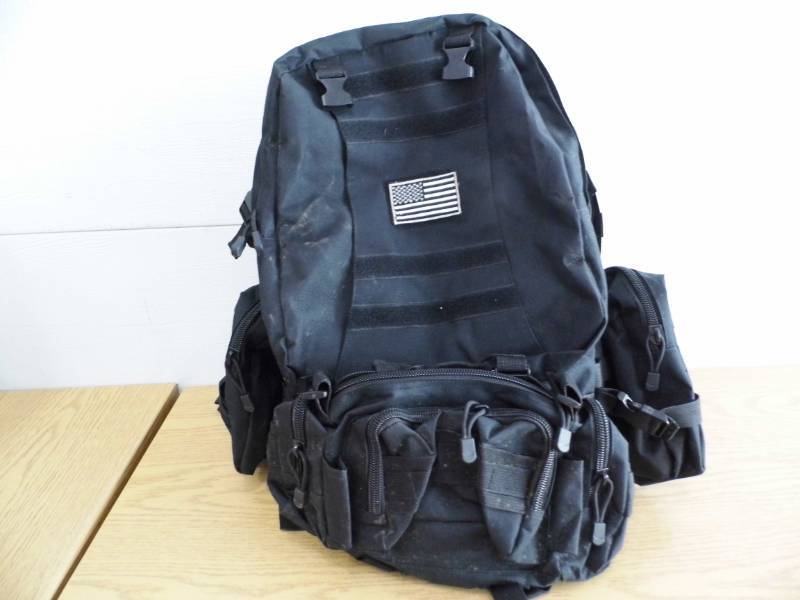 lot 122 image: Backpack