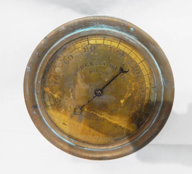 lot 9 image: Antique Roger and Davis St. Paul - Ashcroft Mfg Boston - New York Brass Steam Gauge