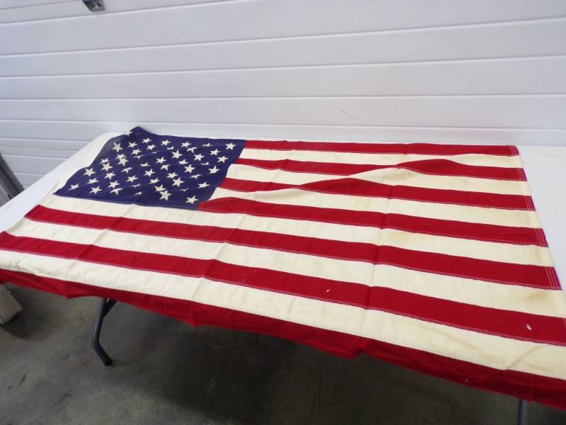 lot 26 image: US Flag