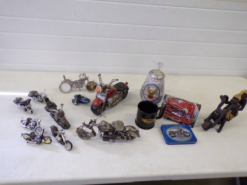 lot 31 image: Motorcycle Dcor including Harley Davidson