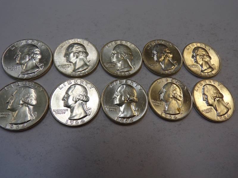 lot 71 image: 10 - 1964 Quarters