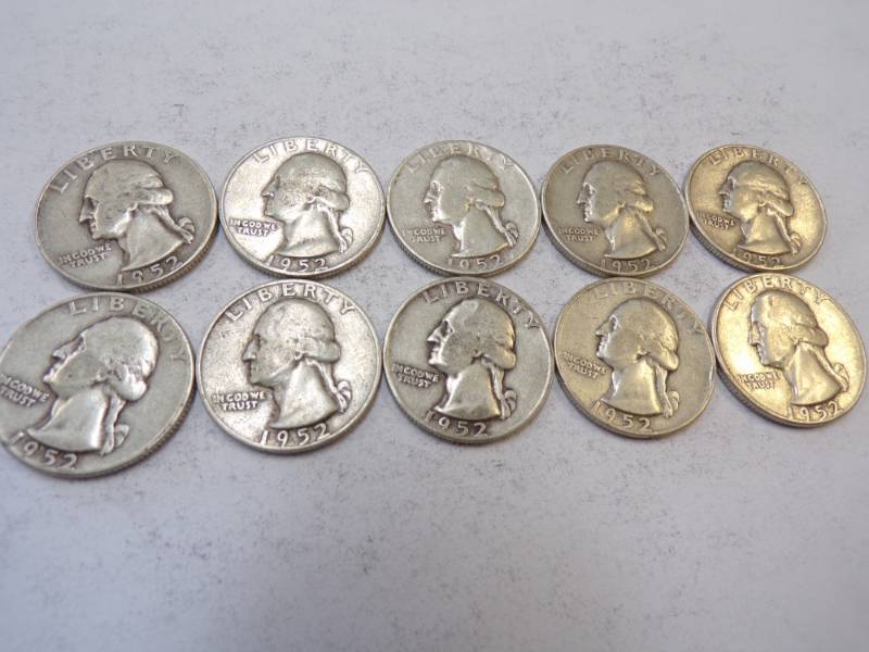 lot 88 image: 10 - 1952 Quarters