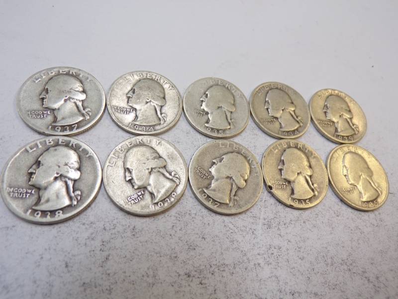 lot 118 image: 10 - 1930s Quarters