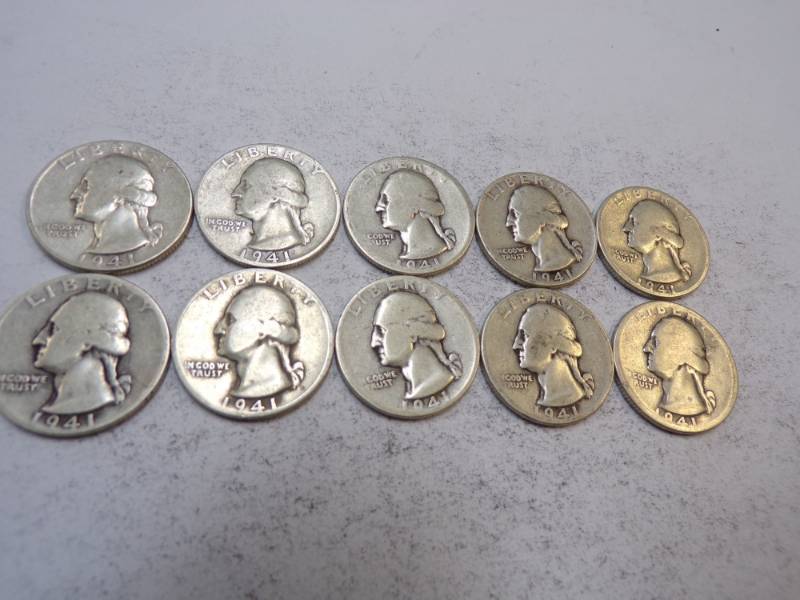 lot 121 image: 10 - 1940s Quarters