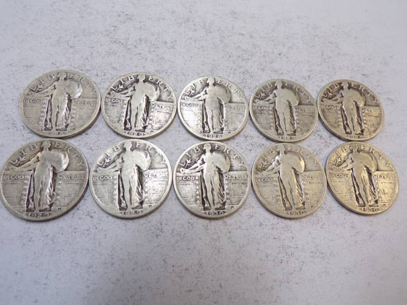 lot 124 image: 10 - Standing Liberty Quarters