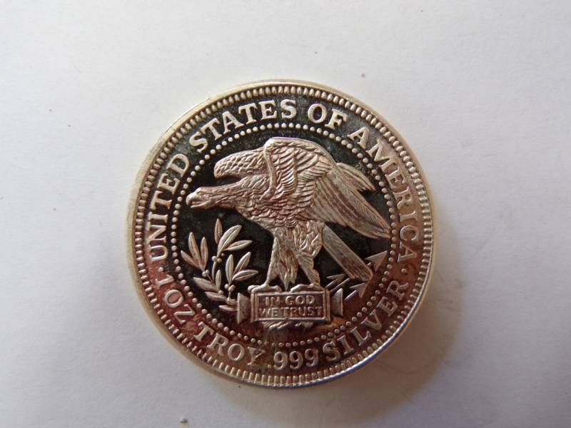 lot 161 image: One Ounce .999 Fine Silver