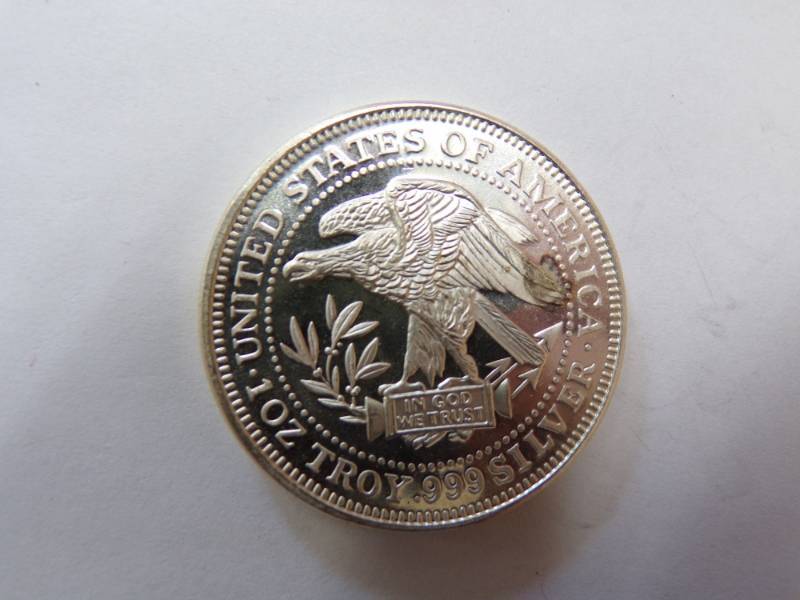 lot 162 image: One Ounce .999 Fine Silver