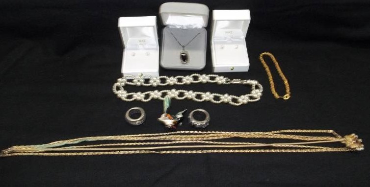Vintage Jewelry