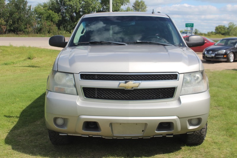 2008 Chevrolet Suburban 1500 LS 4x4 - 2 Owner -