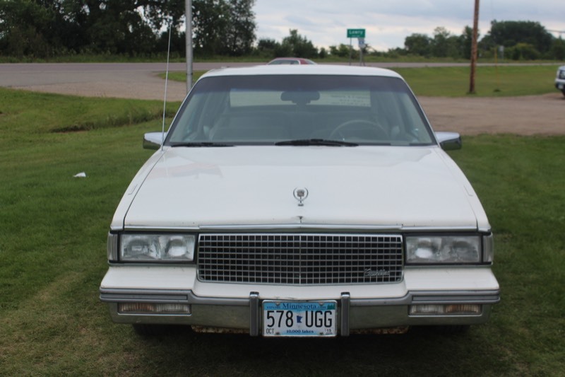 1988 Cadillac Coupe DeVille