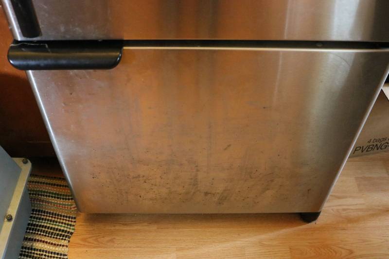 Amana stainless front refrigerator ...