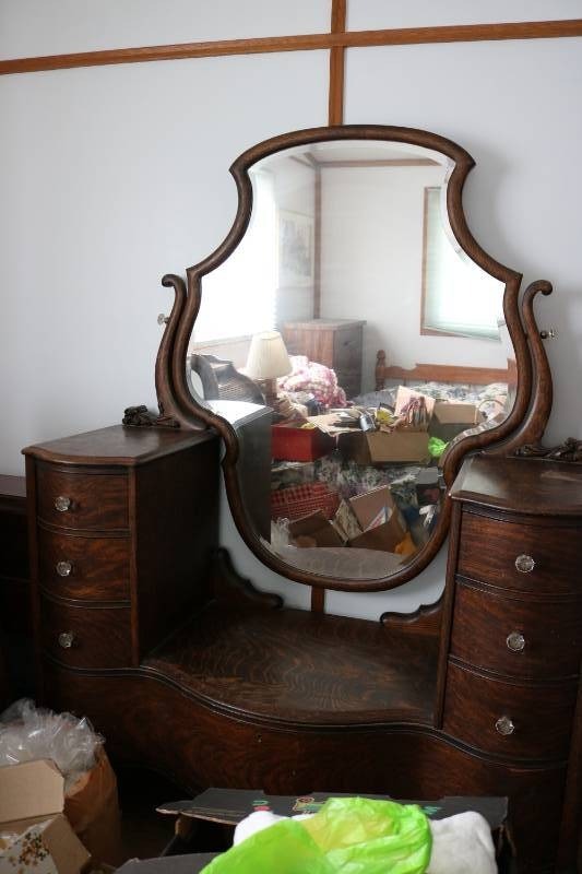 Antique mirrored dresser - very orn...