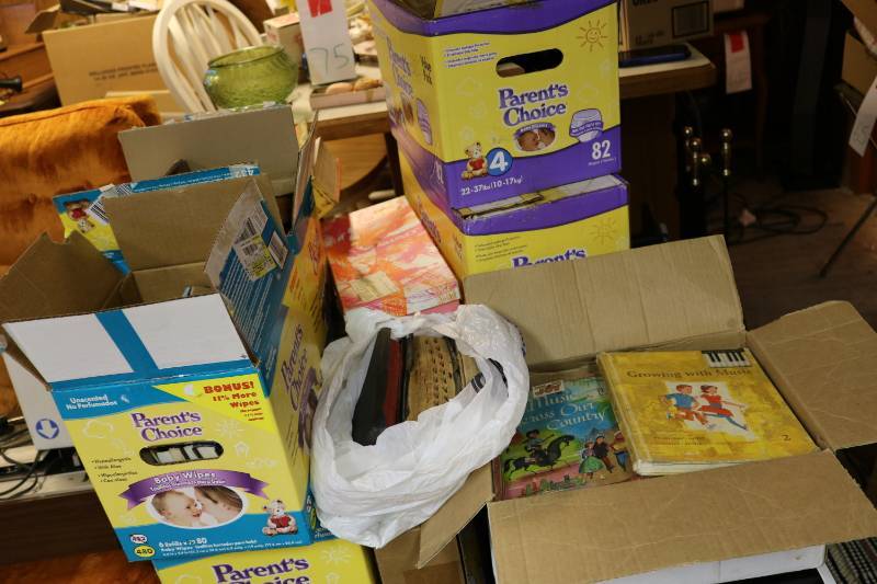 Huge lot of vintage and other books...