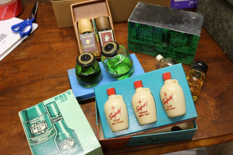 Lot of vintage cologne and aftersha...